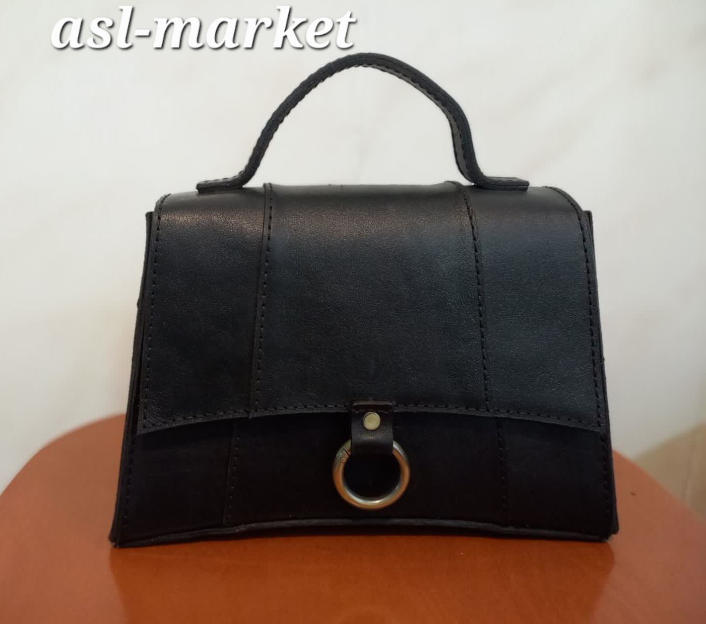 کیف چرم زنانه مجلسی با دسته بلند چرمی